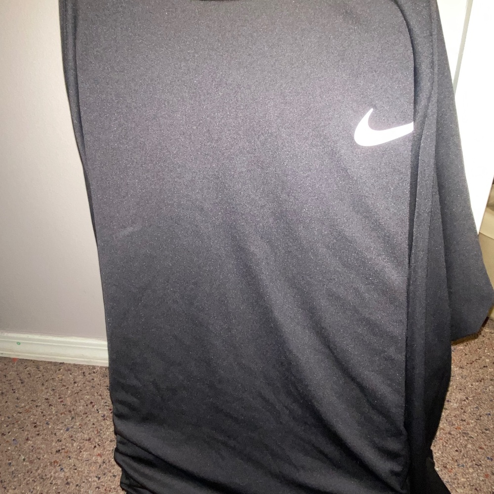 black nike dry-fit swimwear lightweight activewear